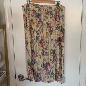 💛Vintage pleated floral skirt